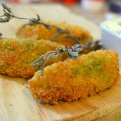 Tacos de Aguacate Empanizado