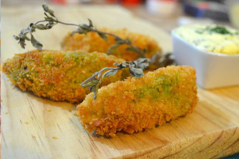 Tacos de Aguacate Empanizado